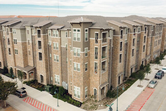 Photo - Luxia Craig Ranch Apartments