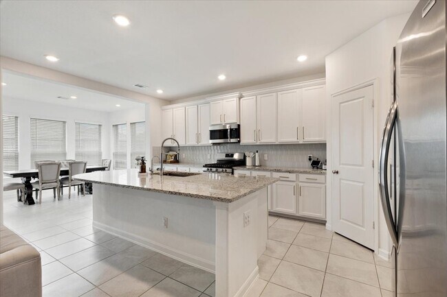 Photo - 4912 Overland Hollow Dr