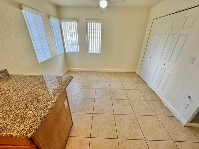 Photo - BRIGHT 2-BEDROOM CONDO IN CENTRAL LAS VEGAS