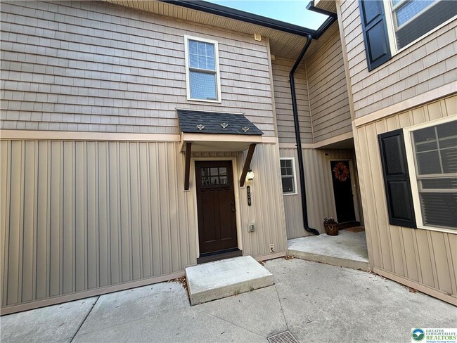 Photo - 629 Linden St