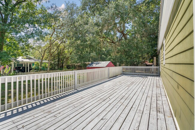 Photo - 40 Horseshoe Ln