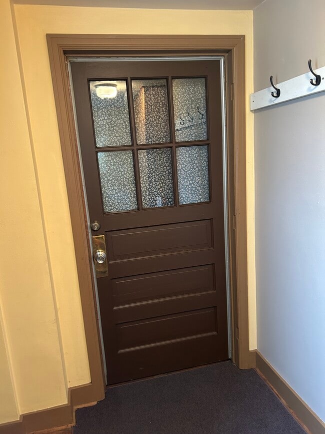 Front Door - W4160 Main Rd Unit 3