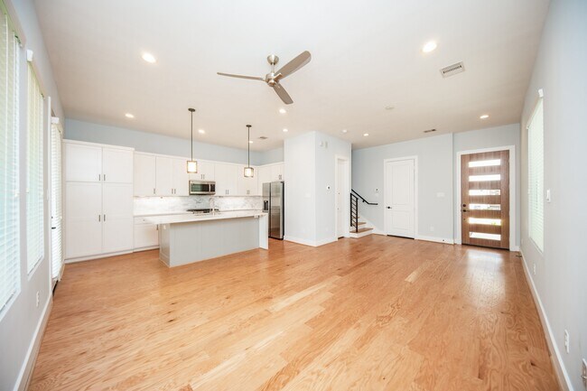 Photo - 1860 W Tidwell Rd