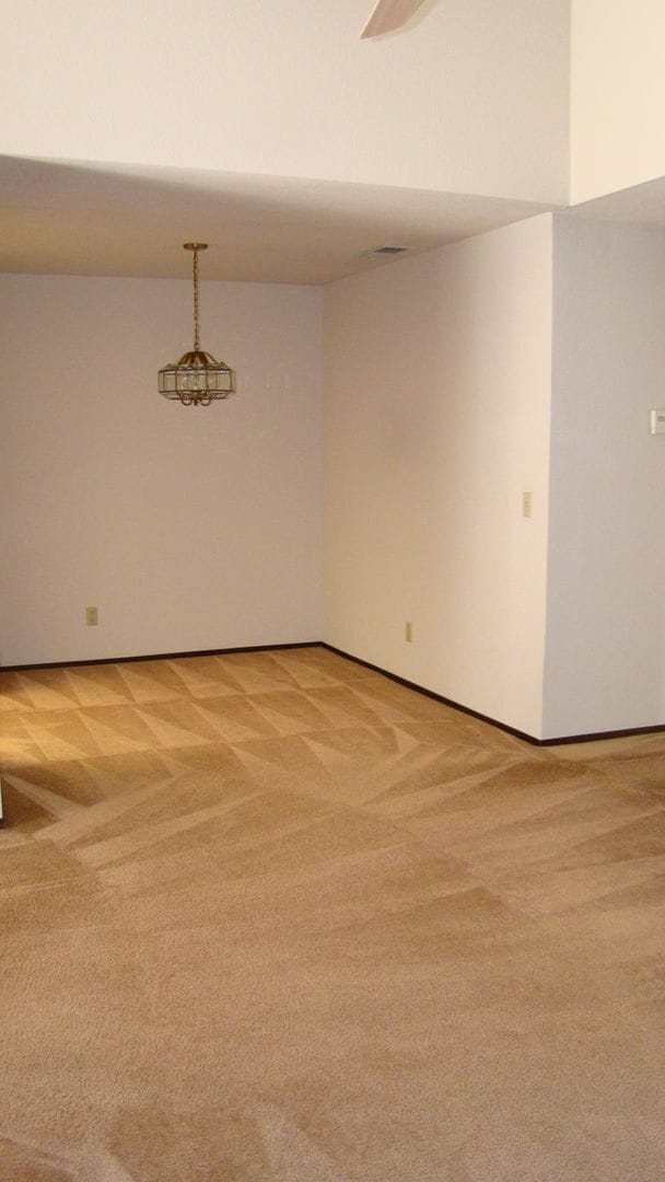 Photo - Condo, upstairs, 2 bedroom