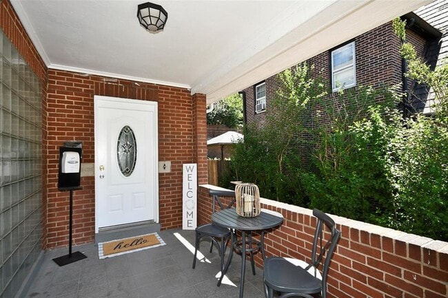 Photo - 5463 Wilkins Ave