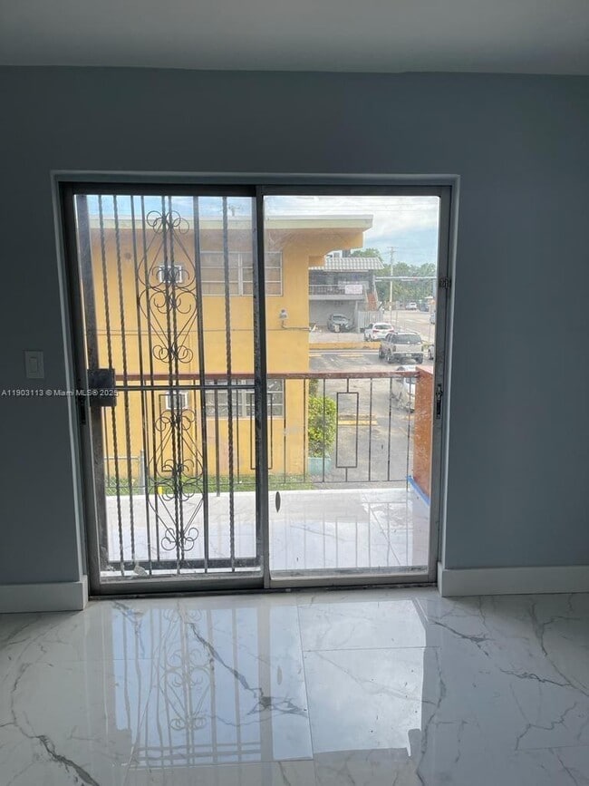 Photo - 47 NW 47th Ave Unit 10