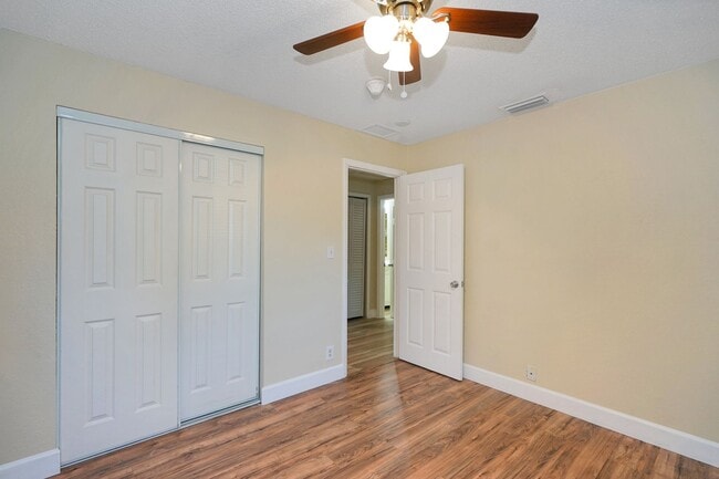 Photo - 2716 - YEAA Duplex Unit #1