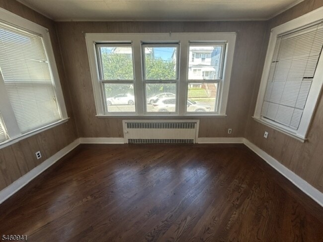 Photo - 262 Hornblower Ave