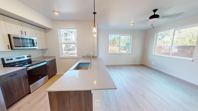 Pottery Creek Apartments