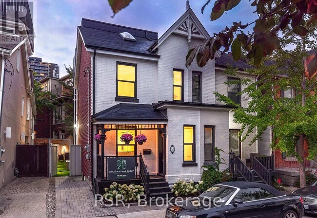 Photo - 10 Bishop St