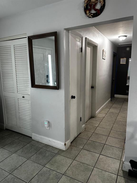 Photo - 1048 Wakefield Cir