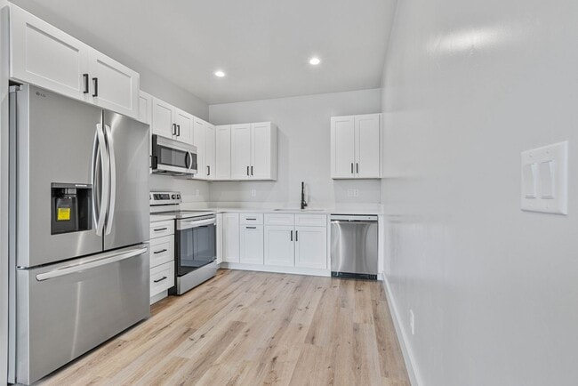 Photo - 299 Camas St Unit ADU