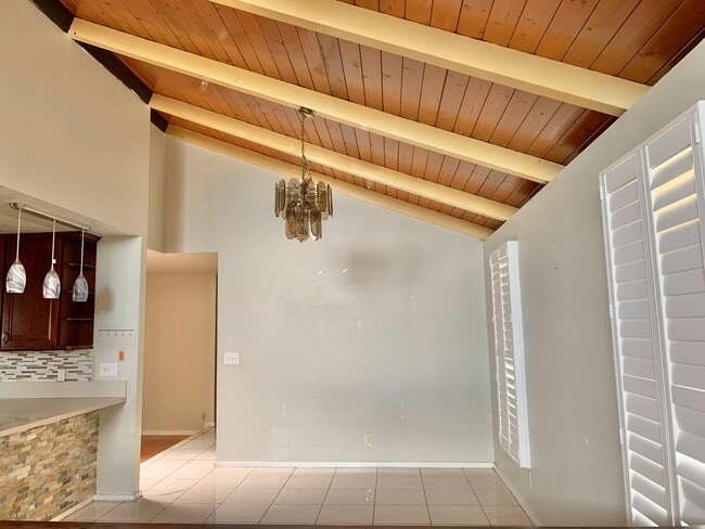 Photo - 938 Makiki St Unit Main