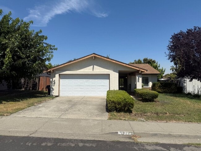 Building Photo - 2766 Applewood Dr