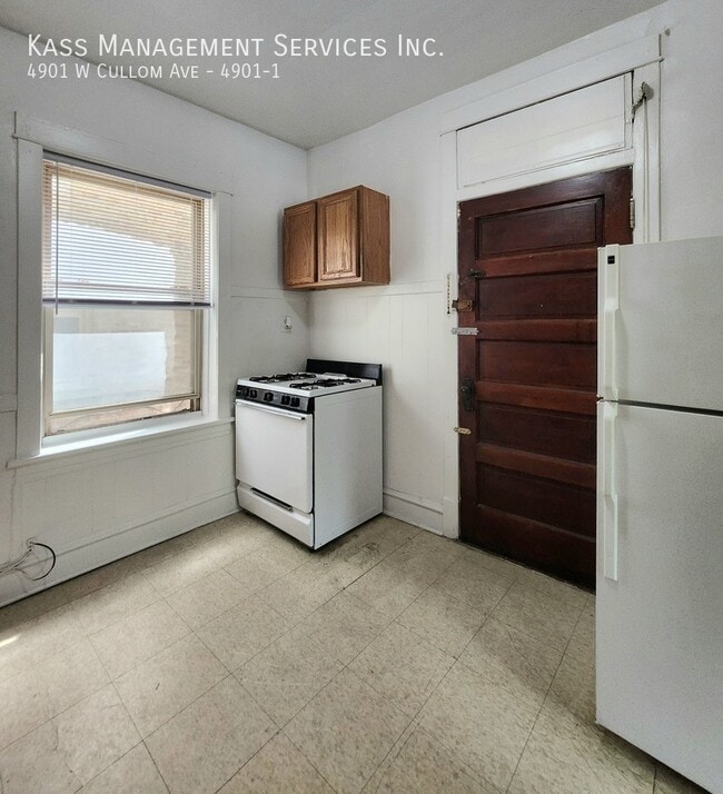 Photo - 4901 W Cullom Ave Unit 4901-1