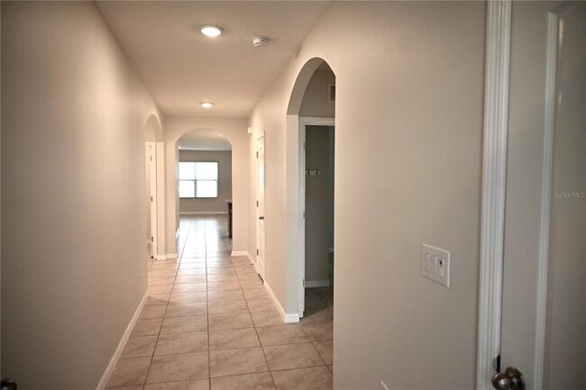 Photo - 1036 Bethpage Rd