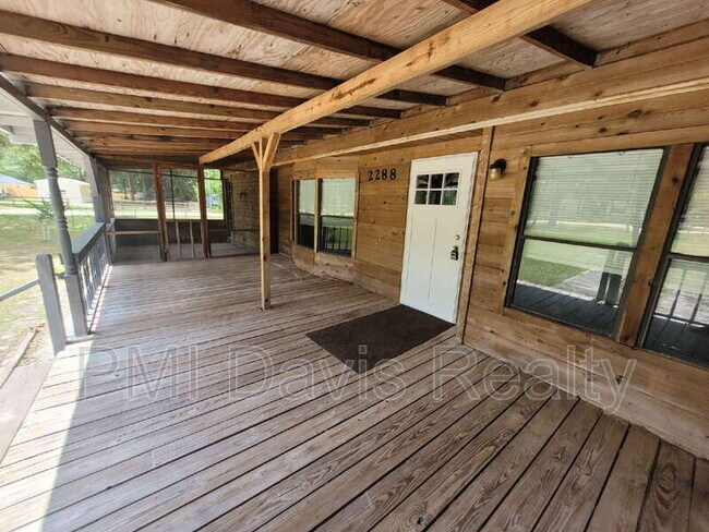 Photo - 2288 Amarylis Ave