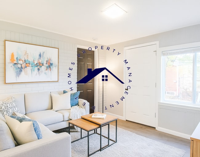 Photo - 19934 Strathmoor St