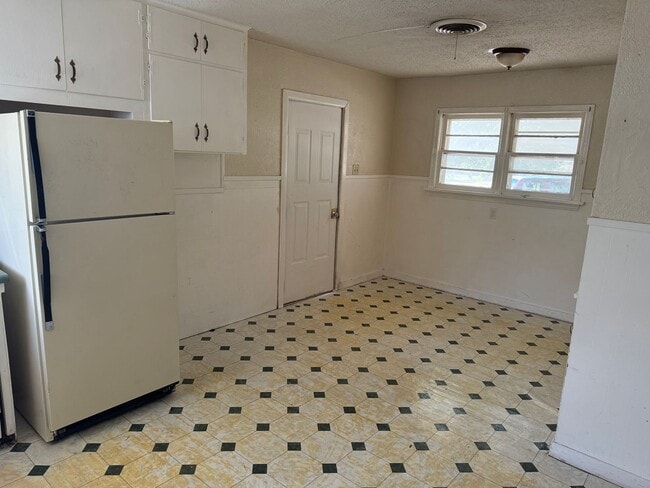 Photo - 2418 40th St Unidad A