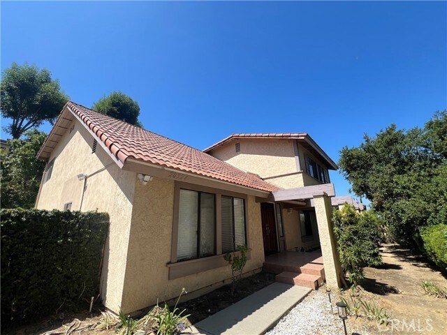 Photo - 20524 Summertown St Casa