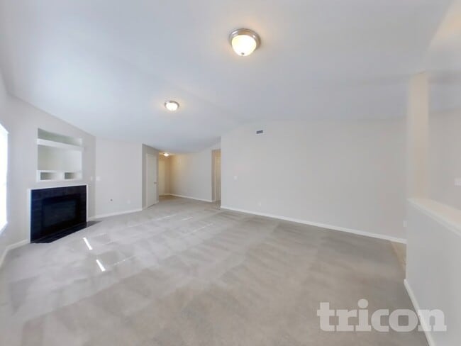 Photo - 1261 Legacy Ln