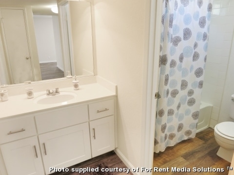 Photo - Cirby Oaks Apartments