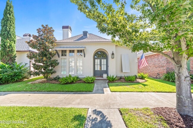 Photo - 415 Harbor Rd