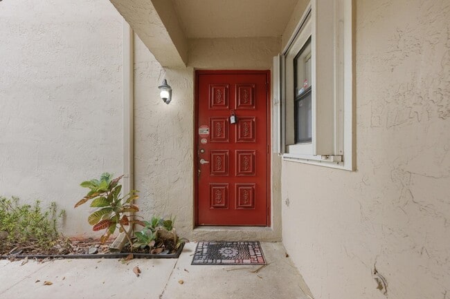 Photo - 9633 Riverside Dr Unit E3