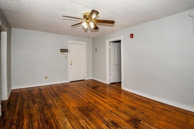 Photo - 706 Chickamauga Ave