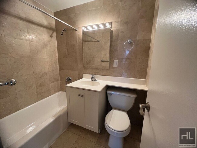 Photo - EAST 49 STREET Unit 11A