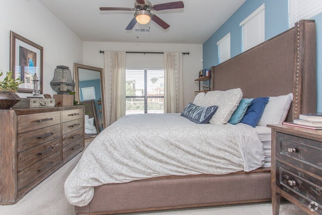 2 Br, Master Bedroom