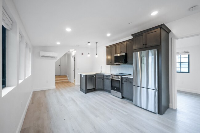 Photo - 126 Adelaide Ave Apartment Unit 204