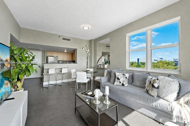 Photo - 3000 Coral Wy Unit 416