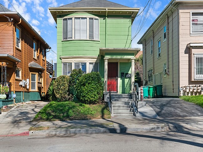 Photo - brockhur Apartment Unit A