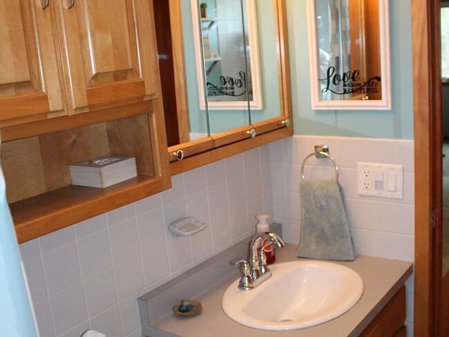 Photo - 2 bd 1ba house rent rent in Hudson, IA