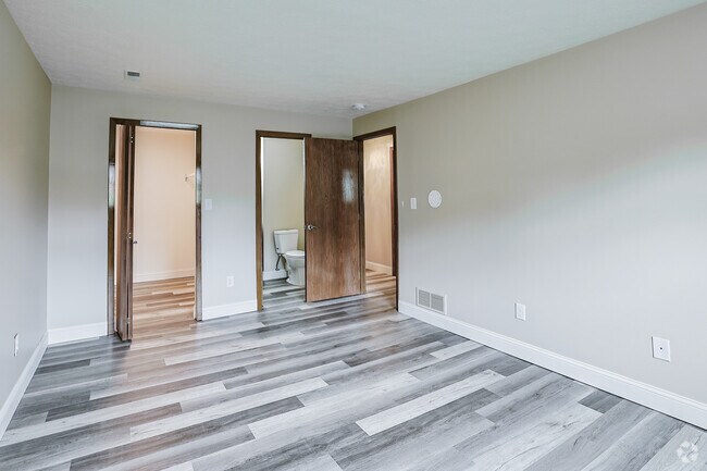 2BR, 1.5BA - 741SF - Bedroom