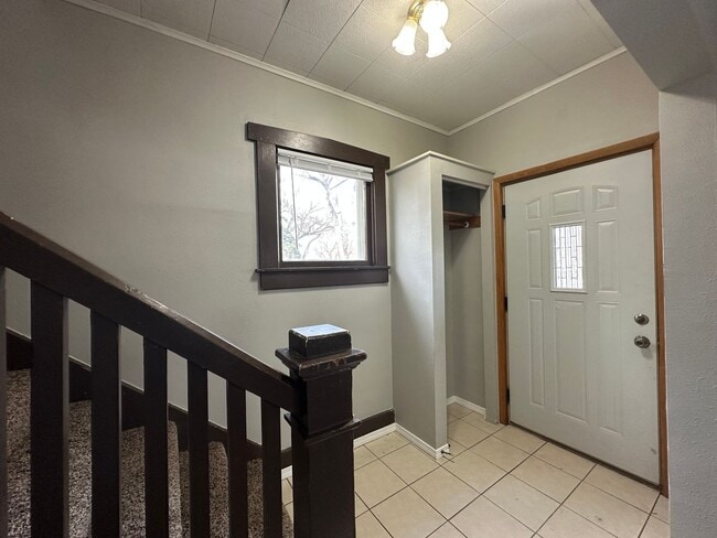 Photo - 3 bed/2 bath home near NDSU!