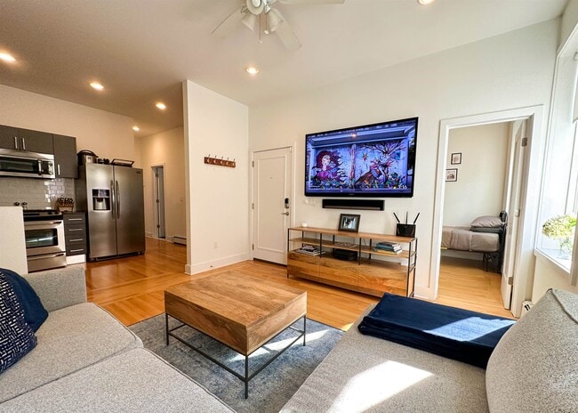 Photo - 315 Willow Ave Unit 1