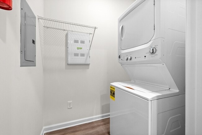 Photo - The Oakley at Pro Park