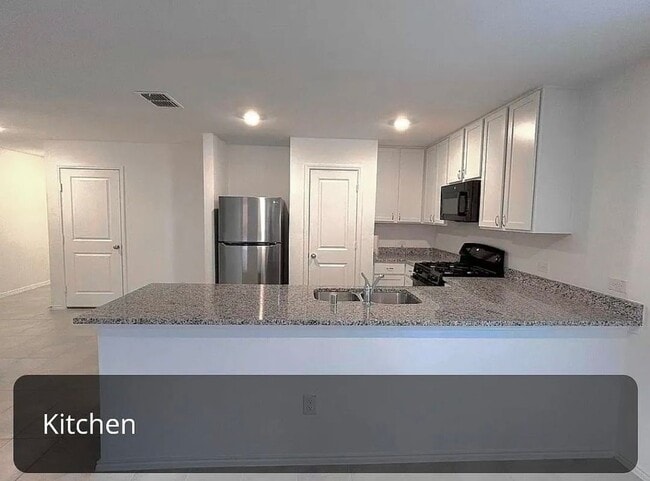 Photo - 913 Sourgum St