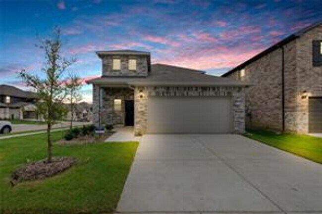 Photo - Spacious 3BR/2.5BA Home Near Parks, Dining & Community Pool