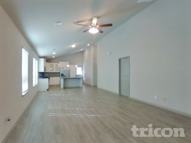 Photo - 9845 Gln Brk Ln