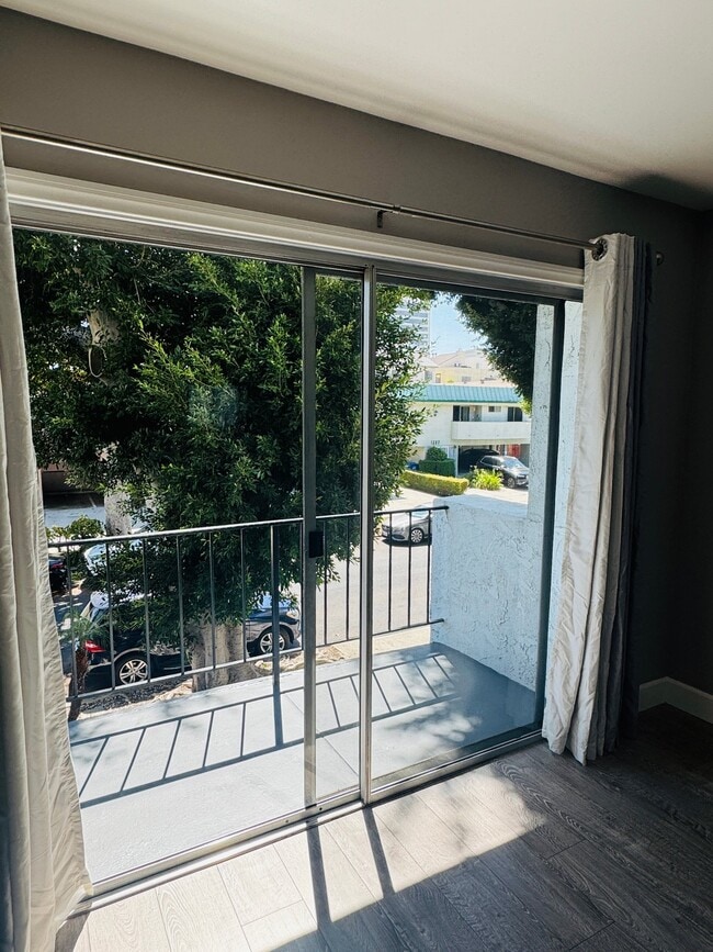 Photo - 1800 Camden Ave Unit 201