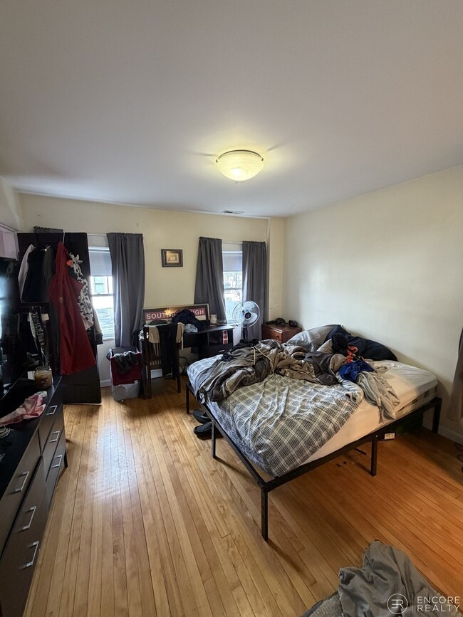 Photo - 34 Bentley St Unit 2