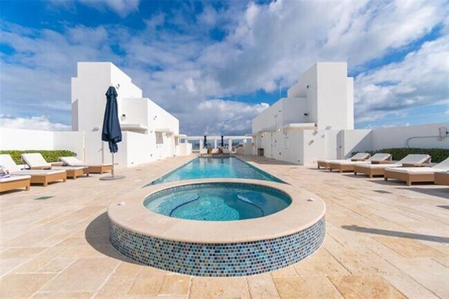 Building Photo - 9400 W Bay Harbor Dr Unit 9400 W Bay Harbor Dr # 202