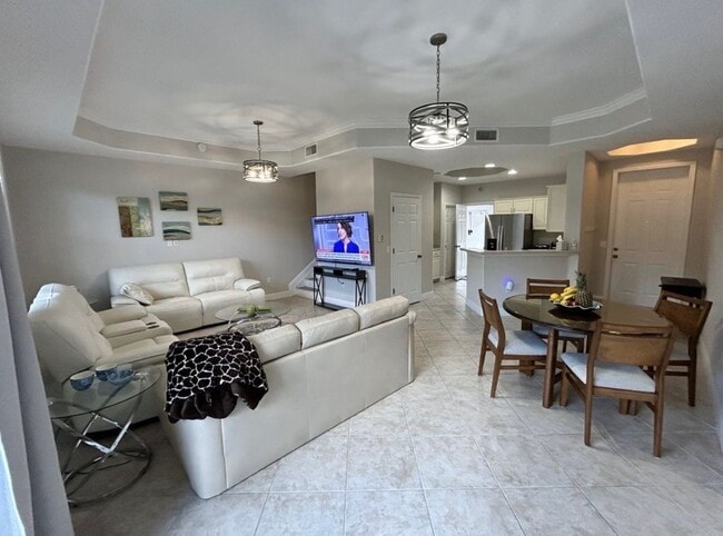 Photo - 16050 Via Solera Cir