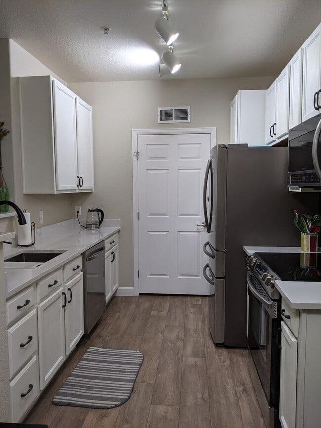 Photo - 2800 Blue Sky Cir Unit 2800 Blue Sky Circle  #2-203