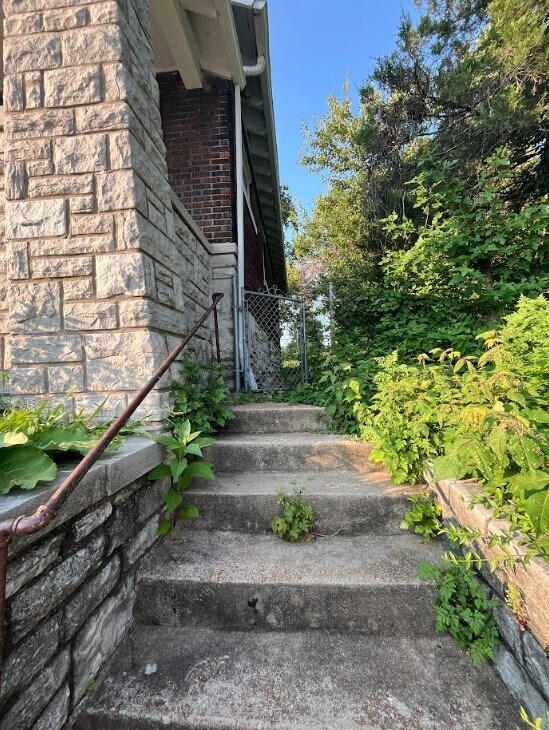 Photo - 6155 Sherry Ave