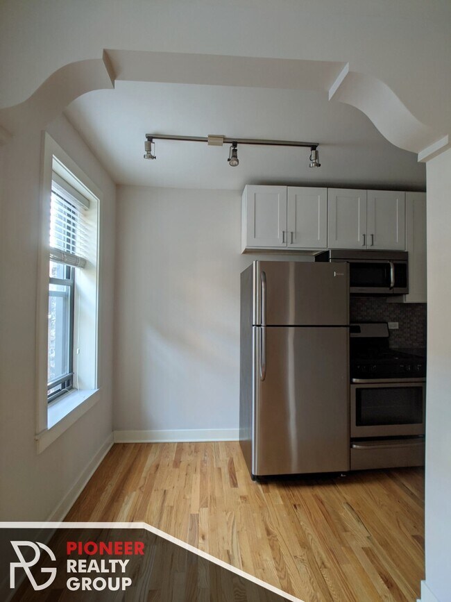 Photo - 2424 N Kedzie Blvd Unit 2420-109