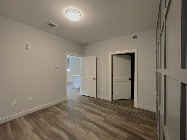 Photo - 25 Lowell St Unit 104